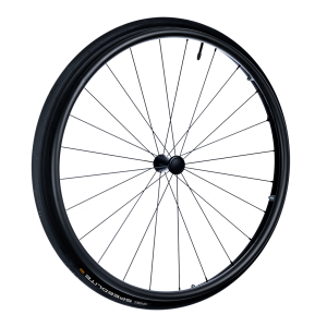 Koło pełne OMOBIC SMARTLITE 25'', łożysko 1/2'', czarno-srebrna obręcz, czarny alu. ciąg, cz. Pneumatyczna opona, dętka