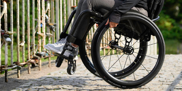 Omobic free - koła do wozkow inwalidzkich dla aktywnych